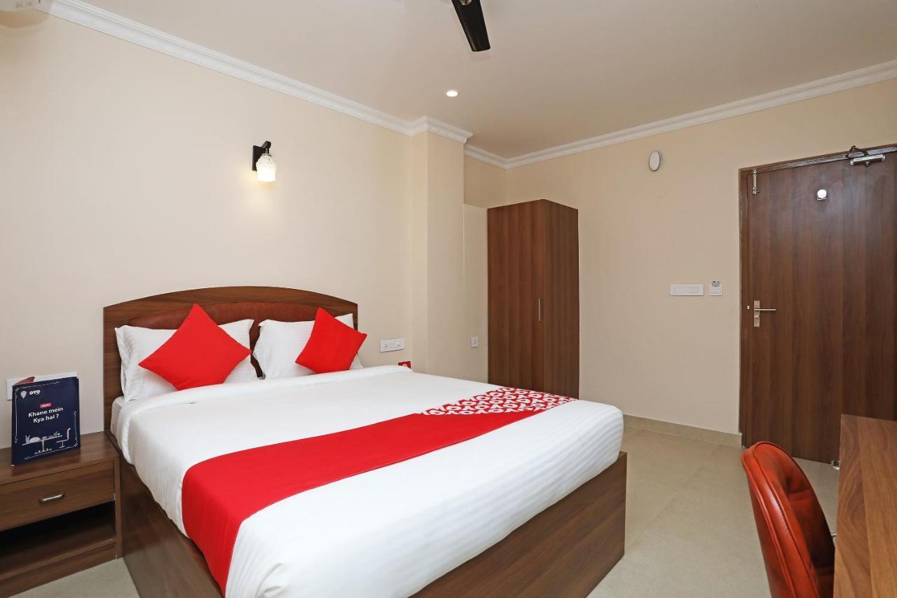 Oyo 13528 Kumud Plaza Otel Bhubaneswar Dış mekan fotoğraf